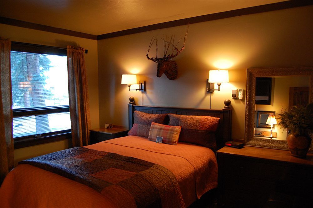 Highland Haven Creekside Inn เอเวอร์กรีน ภายนอก รูปภาพ