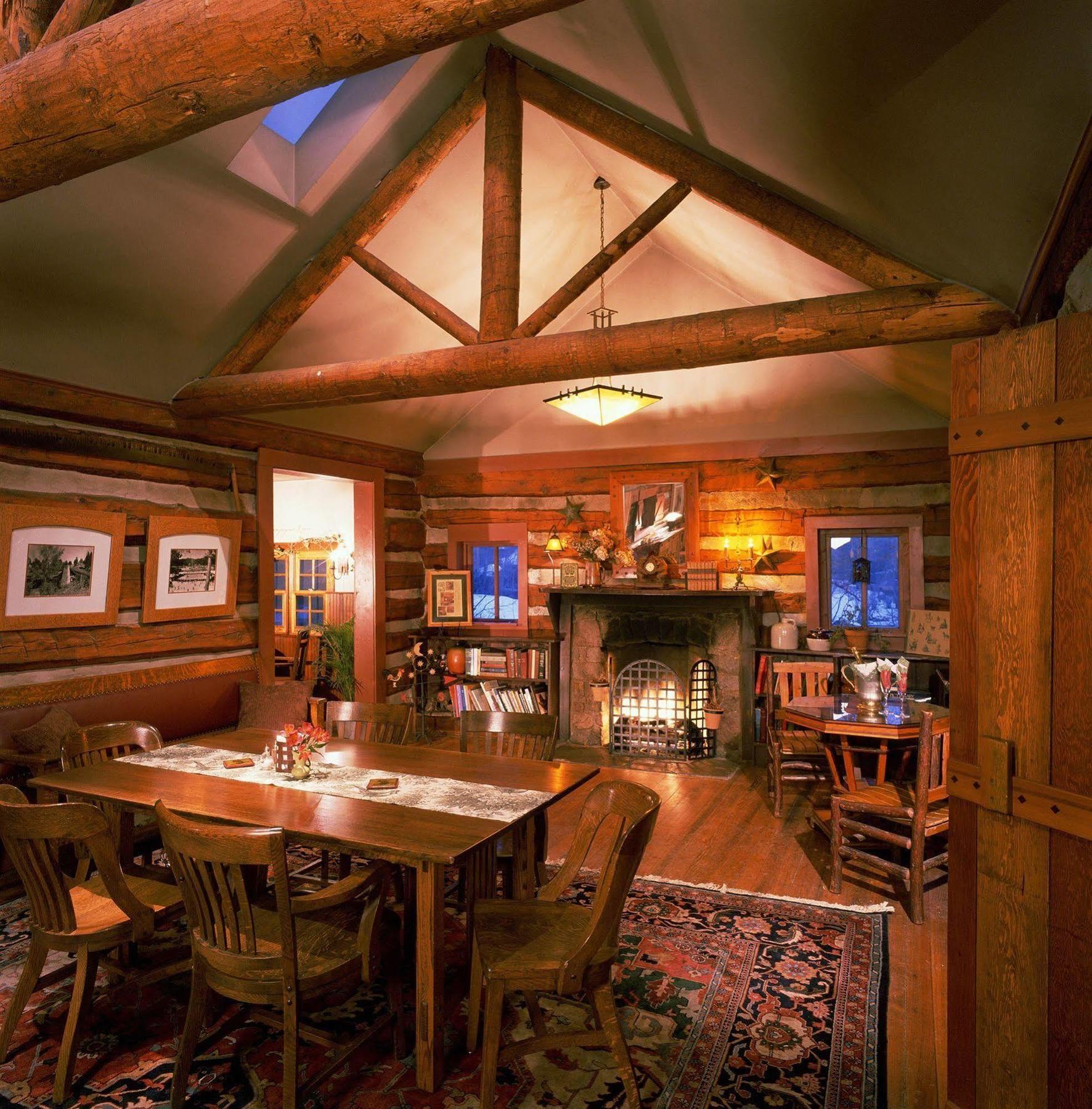 Highland Haven Creekside Inn เอเวอร์กรีน ภายนอก รูปภาพ